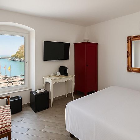 Relais Al Porto 호텔 페스키에라델가르다 외부 사진