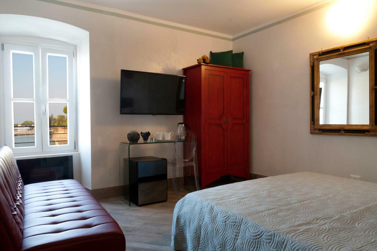 Relais Al Porto 호텔 페스키에라델가르다 외부 사진